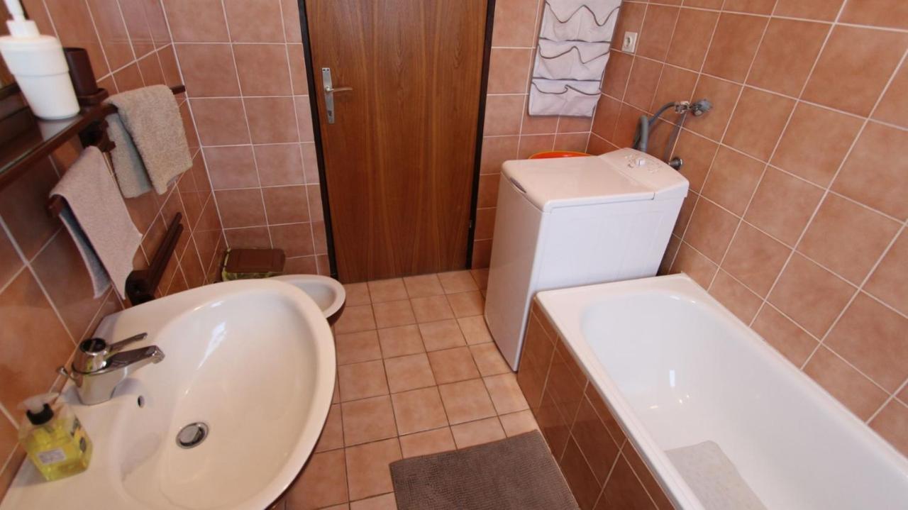 Apartment Gita Malinska Dış mekan fotoğraf